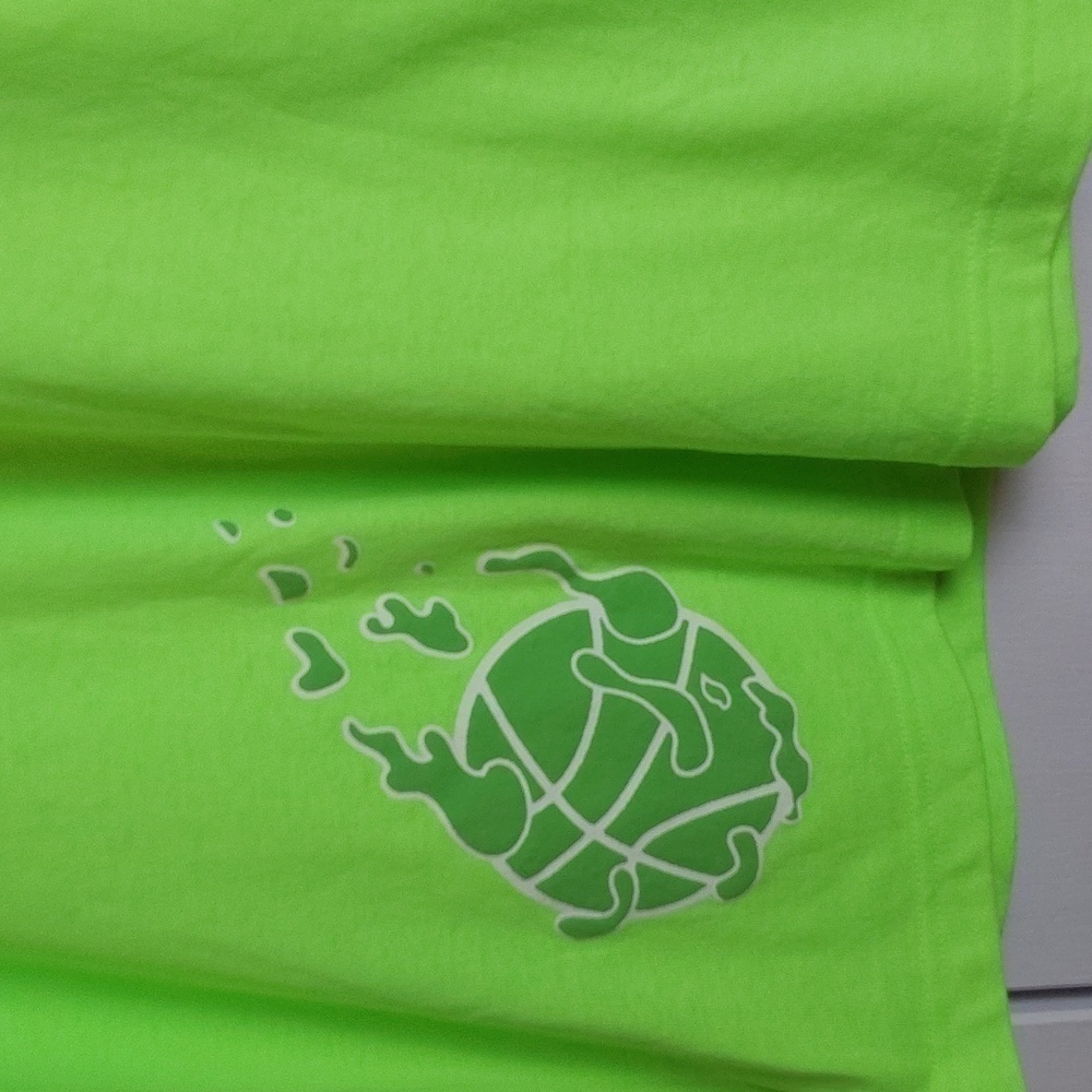 Made Hoops|Mens Bright Green Graphic Novelty Basketball Shirt Sz.M - Picture 2 of 7